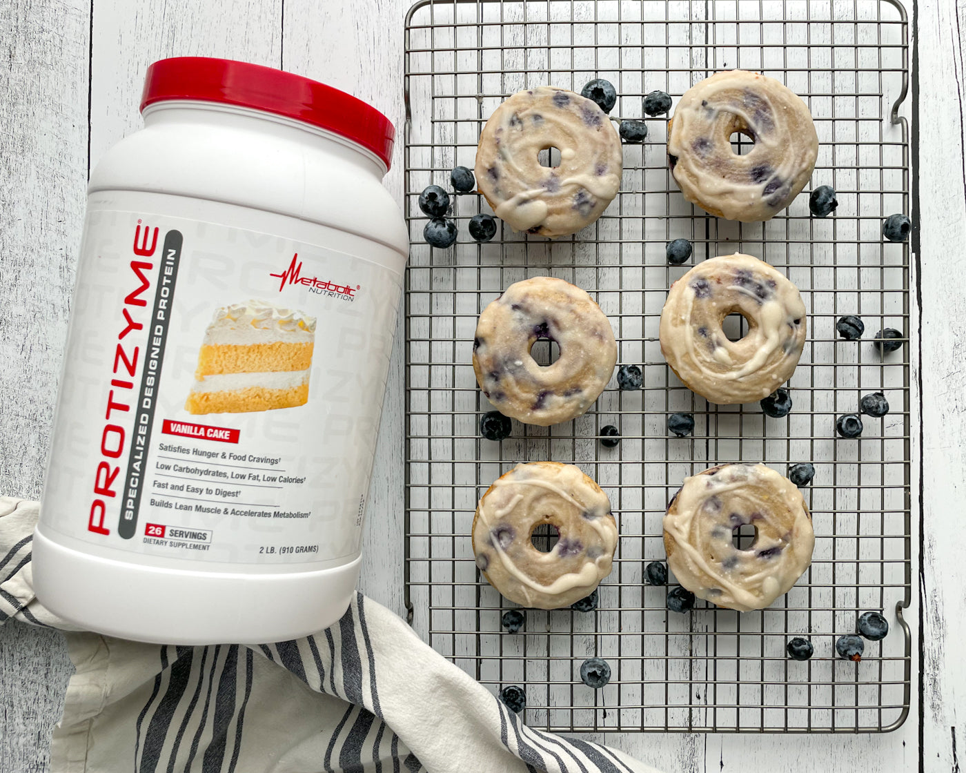 BLUEBERRY GLAZED PROTEIN DONUTS