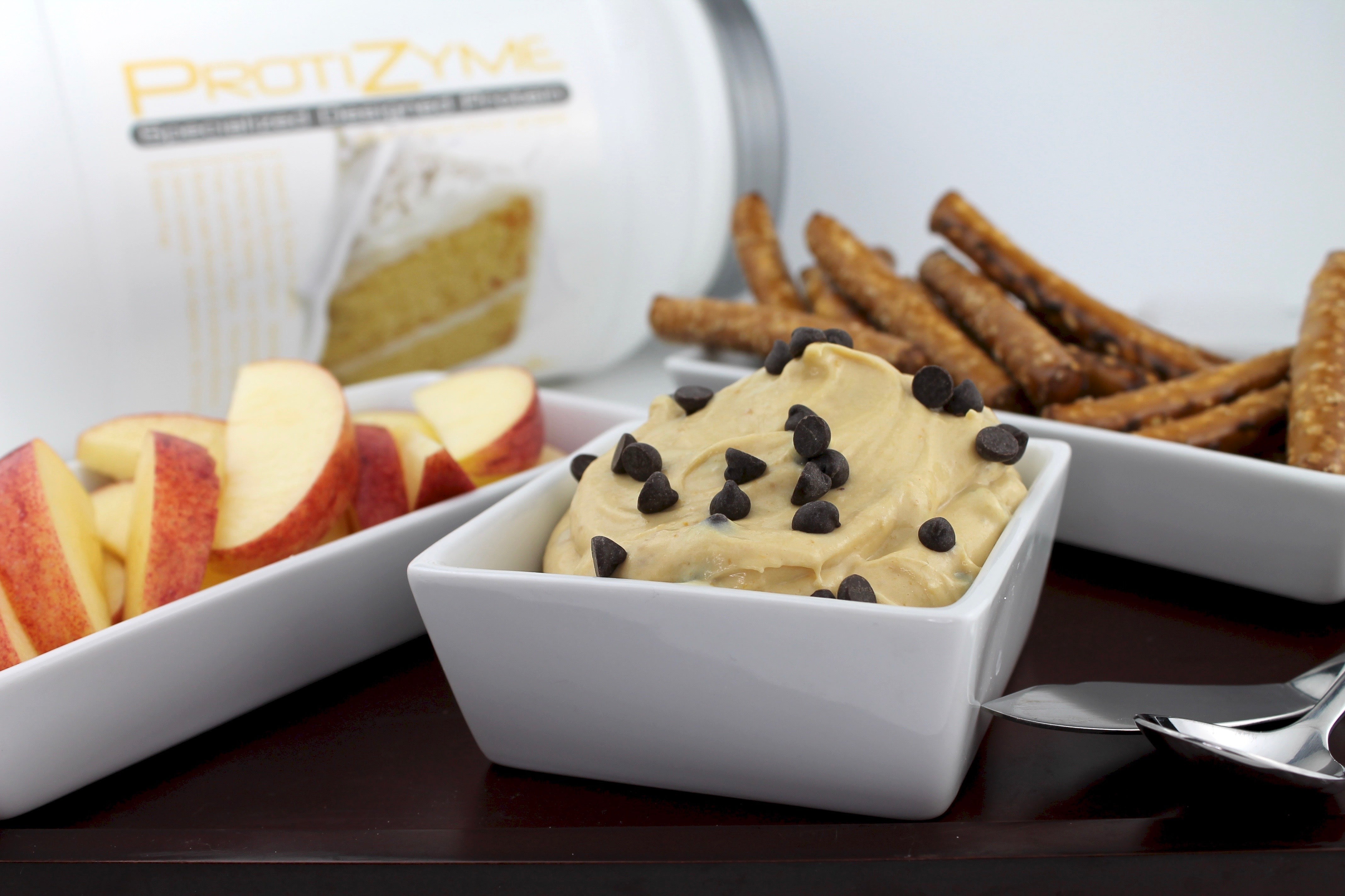 CHOCOLATE CHIP CAKE DIP