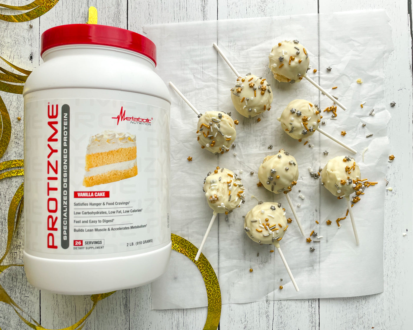 CONFETTI PROTEIN CAKE POPS